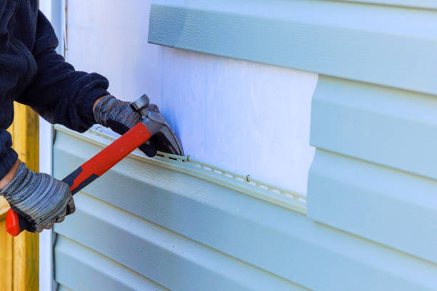 Reliable Emergency Siding Repair contractor in Mercersburg, PA by Squared Siding